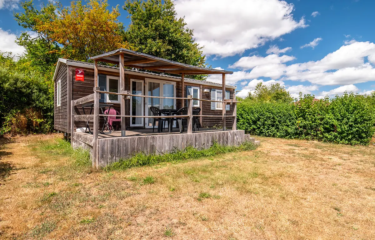 27 - Camping des Lacs - Hébergement