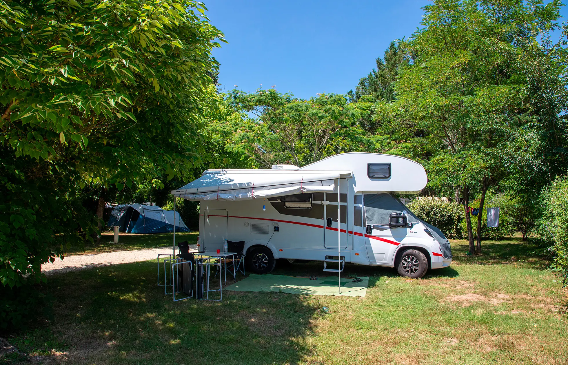 33 - Camping La Sagne - Hébergement