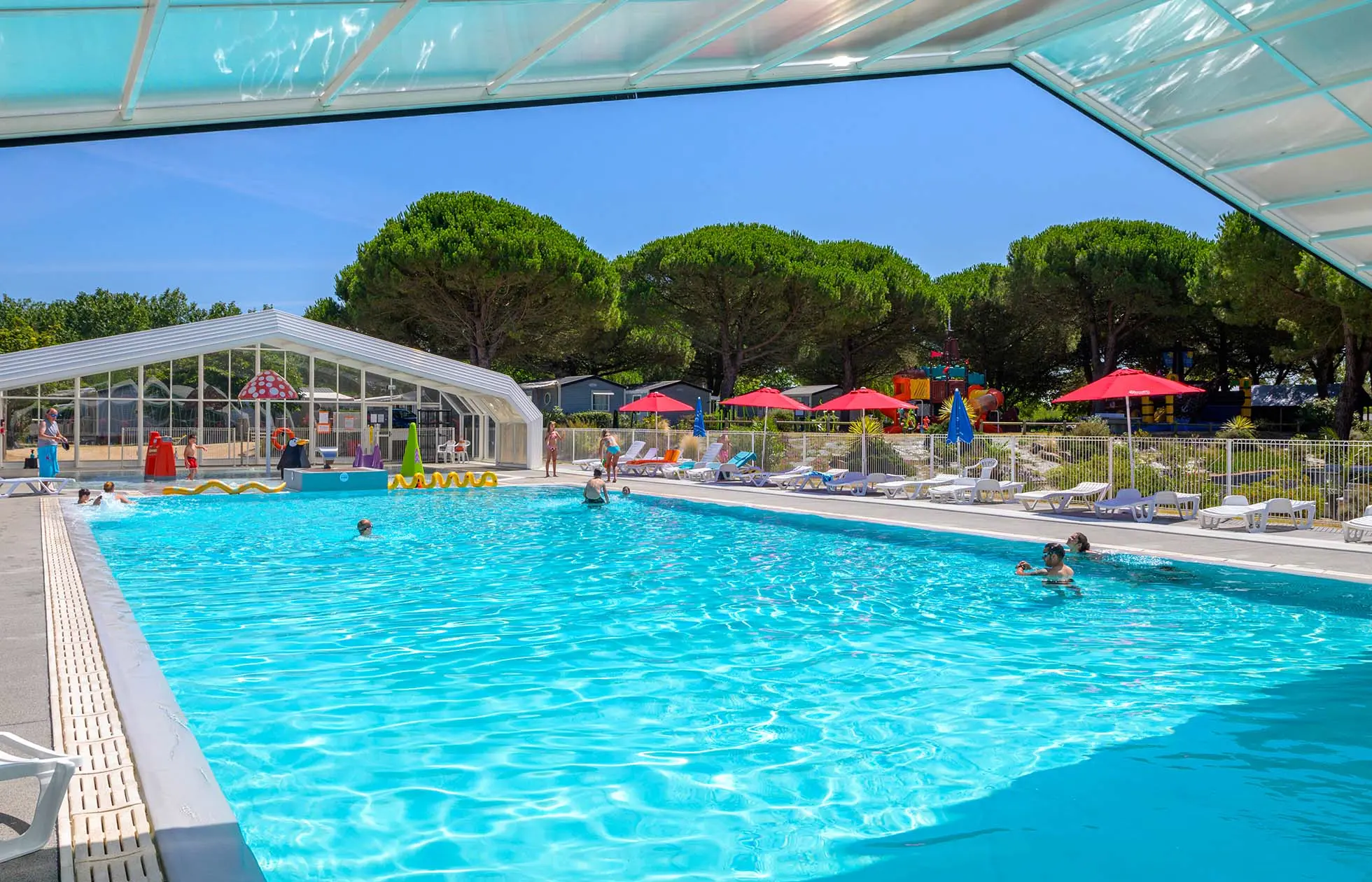 07 - Camping Le Bois d'Amour - Piscine