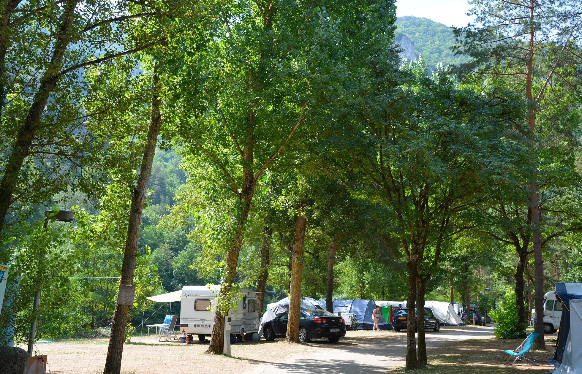 Angebot ' - '17 - Camping Le Peyrelade - Hébergement
