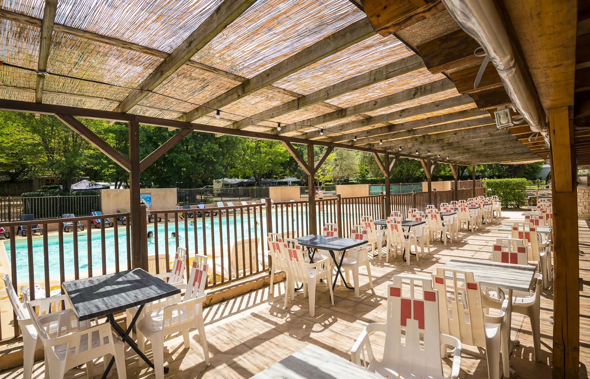 Angebot ' - '35 - Camping Le Saint Michelet - Service
