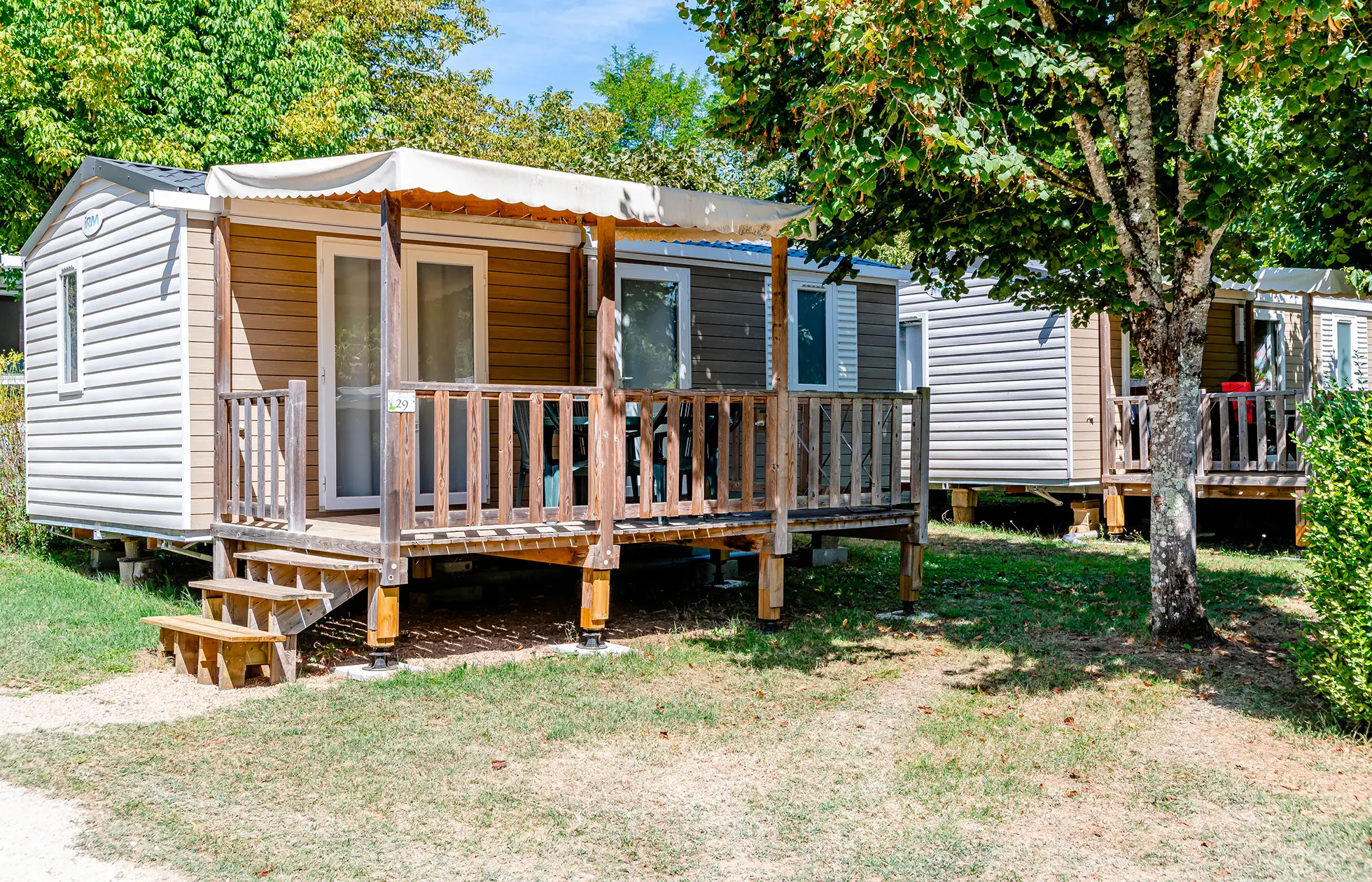 18 - Camping Le Tiradou - Hébergement